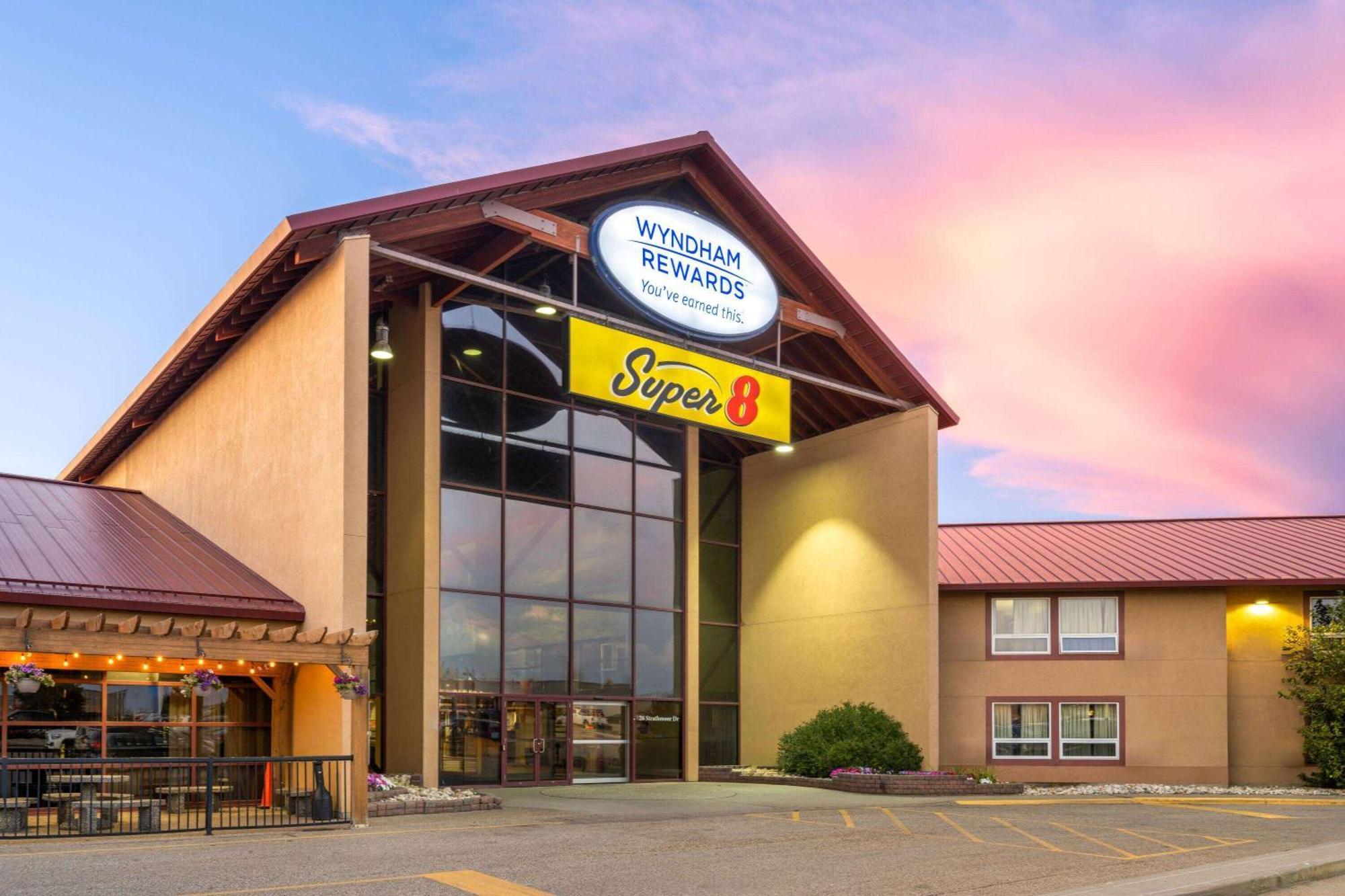 Super 8 By Wyndham Sherwood Park/Edmonton Area Zewnętrze zdjęcie
